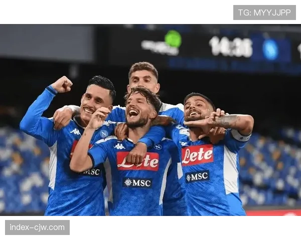 意甲榜首争夺趋白热化 那不勒斯以一分优势领跑